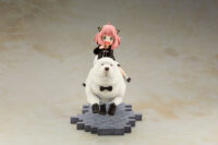 Descubre el apasionante mundo de Estatua Anya y Bond Forger Bonus Edition.