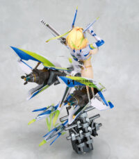 Descubre el apasionante mundo de Estatua Bunny Suit Planning Sophia F Shirring.