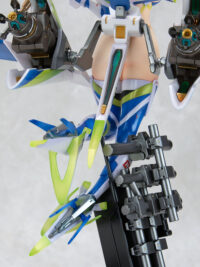 Descubre el apasionante mundo de Estatua Bunny Suit Planning Sophia F Shirring.