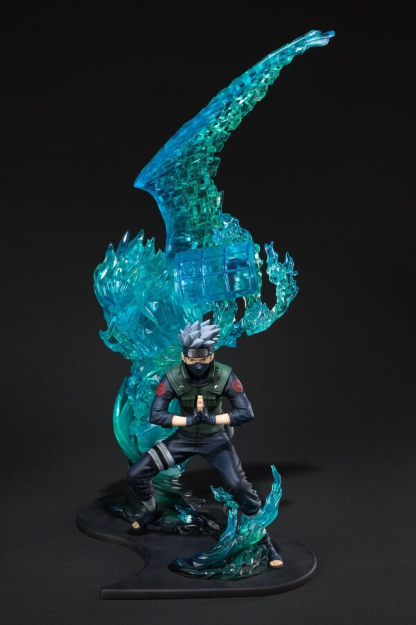 Estatua FiguartsZERO Kakashi Hatake Susanoo