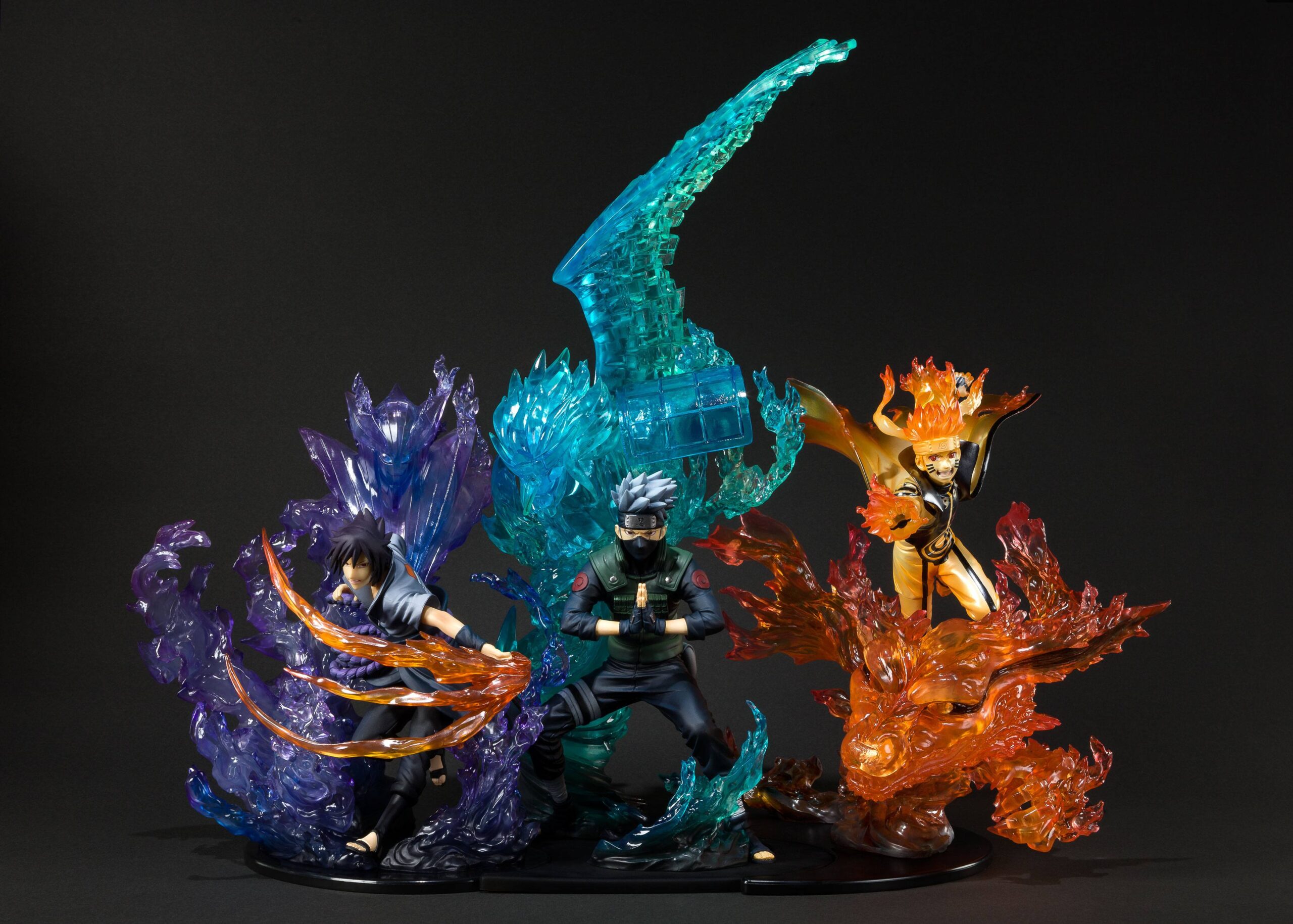 Descubre el apasionante mundo de Estatua FiguartsZERO Kakashi Hatake Susanoo.