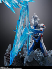 Descubre el apasionante mundo de Estatua FiguartsZERO Ultraman Z Original.