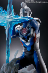 Descubre el apasionante mundo de Estatua FiguartsZERO Ultraman Z Original.