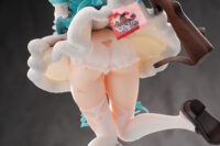 Descubre el apasionante mundo de Estatua Girls Frontline KP-31 Korvatunturi Pixie.