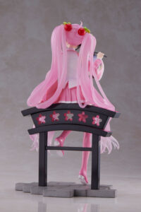 Descubre el apasionante mundo de Estatua Sakura Miku Sakura Lantern.