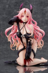 Descubre el apasionante mundo de Estatua Sephie Michaela Deviluke Darkness.