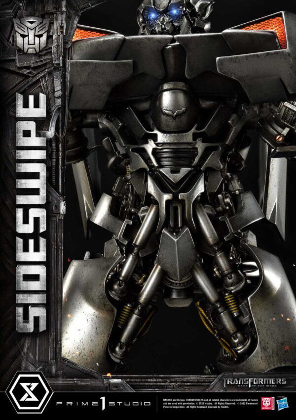 Descubre el apasionante mundo de Estatua Sideswipe Deluxe Bonus Version.