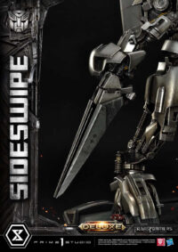 Descubre el apasionante mundo de Estatua Sideswipe Deluxe Bonus Version.