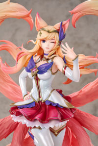 Descubre el apasionante mundo de Estatua Star Guardian Ahri 37 cm.