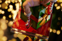 Descubre el apasionante mundo de Estatua Super Sonico 10th Merry Christmas.