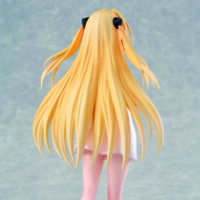 Descubre el apasionante mundo de Estatua To Love-Ru Golden Darkness Yami.