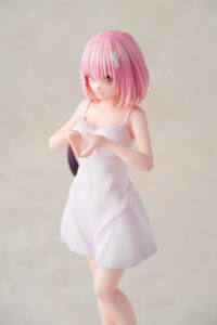 Descubre el apasionante mundo de Estatua To Love-Ru Momo Velia Deviluke.