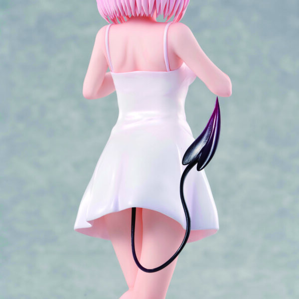 Descubre el apasionante mundo de Estatua To Love-Ru Momo Velia Deviluke.