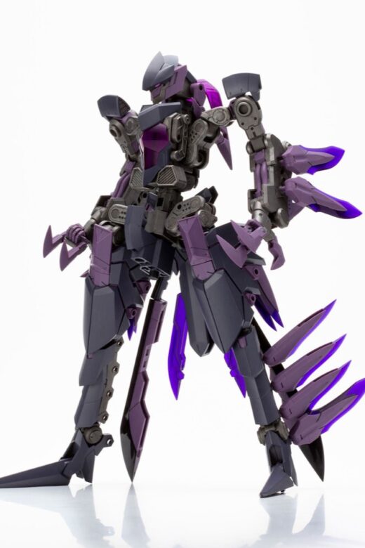 Maqueta Gigantic Arms System 08 Dark Bird