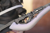 Descubre el apasionante mundo de Estatua A-Z PVC E 24 cm.