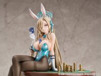 Descubre el apasionante mundo de Estatua Asuna Bunny Girl Game Playing.