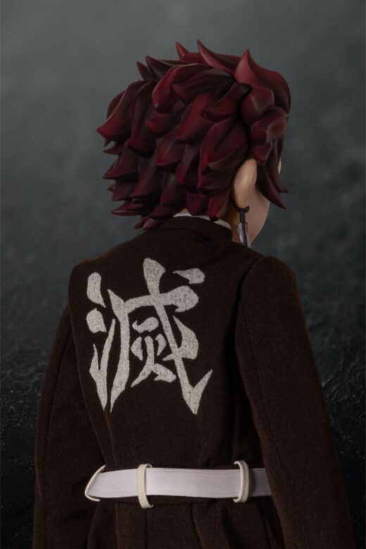 Descubre el apasionante mundo de Estatua Demon Slayer Tanjiro Kamado.
