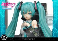 Descubre el apasionante mundo de Estatua Hatsune Miku by neco Deluxe Bonus.