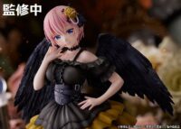 Descubre el apasionante mundo de Estatua Ichika Nakano Fallen Angel Version.