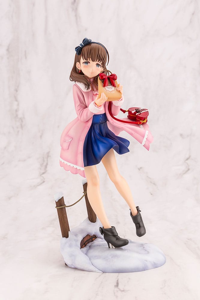 Descubre el apasionante mundo de Estatua Idolmaster Mayu Sakuma off stage.