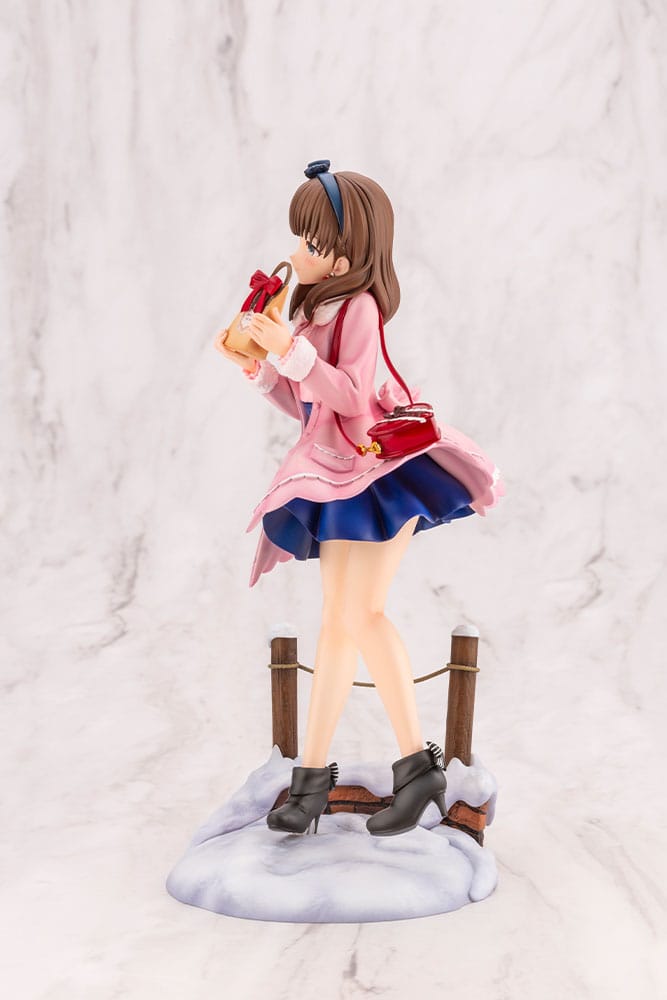 Descubre el apasionante mundo de Estatua Idolmaster Mayu Sakuma off stage.