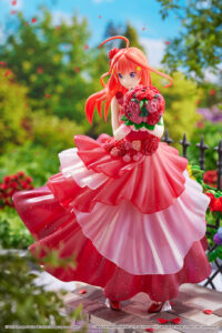 Descubre el apasionante mundo de Estatua Itsuki Nakano Floral Dress Version.