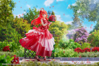 Descubre el apasionante mundo de Estatua Itsuki Nakano Floral Dress Version.