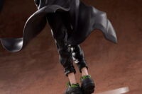 Descubre el apasionante mundo de Estatua Shinji Radio Eva Part 2.