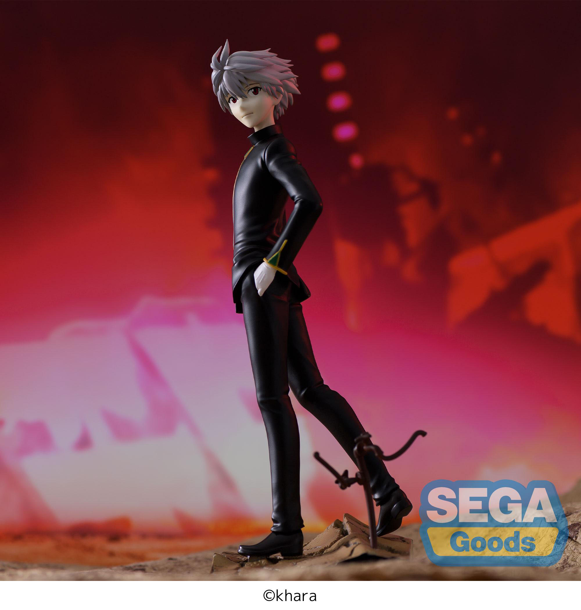 Descubre el apasionante mundo de Estatua SPM Kaworu Nagisa Commander Suit.