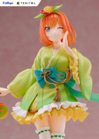 Descubre el apasionante mundo de Estatua Tenitol Yotsuba Nakano 22 cm.