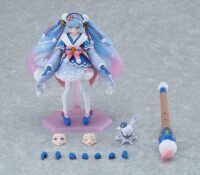 Descubre el apasionante mundo de Figura Figma Snow Miku Serene Winter.