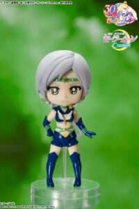 Descubre el apasionante mundo de Figura Figuartsmini Sailor Star Healer Cosmos.