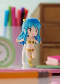 Descubre el apasionante mundo de Minifigura Q Posket Urusei Yatsura Lum.