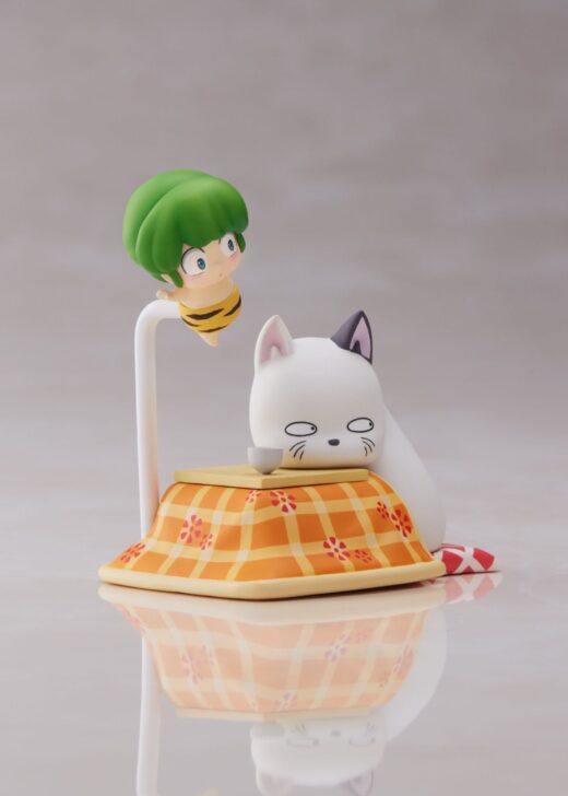 Descubre el apasionante mundo de Minifigura Urusei Yatsura Ten y Kotatsuneko.