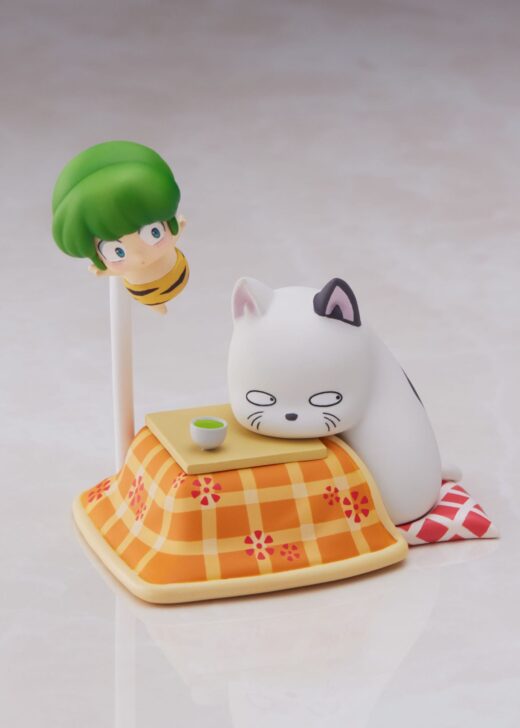 Descubre el apasionante mundo de Minifigura Urusei Yatsura Ten y Kotatsuneko.