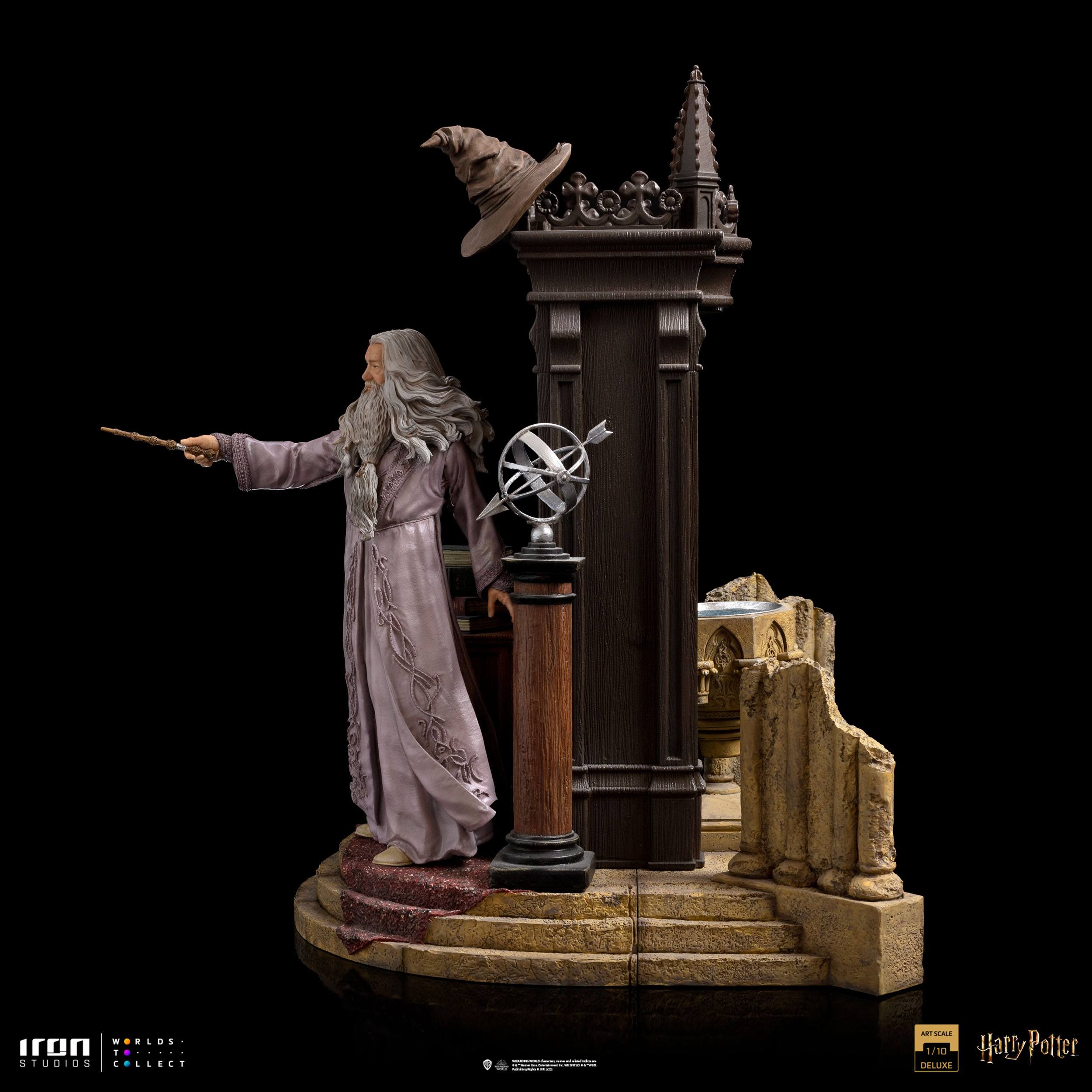 Descubre el apasionante mundo de Estatua Deluxe Albus Dumbledore Harry Potter.