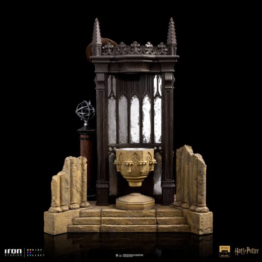 Descubre el apasionante mundo de Estatua Deluxe Albus Dumbledore Harry Potter.