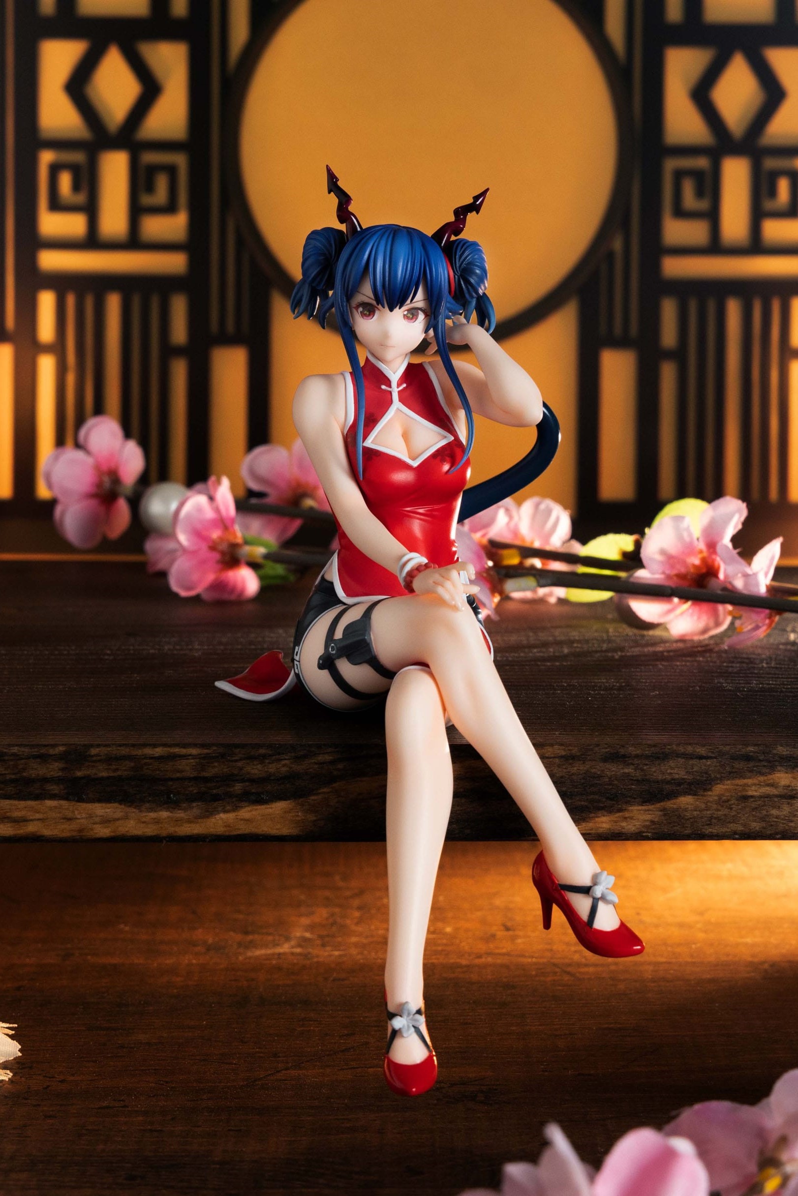 Descubre el apasionante mundo de Estatua Arknights Noodle Stopper Chen.