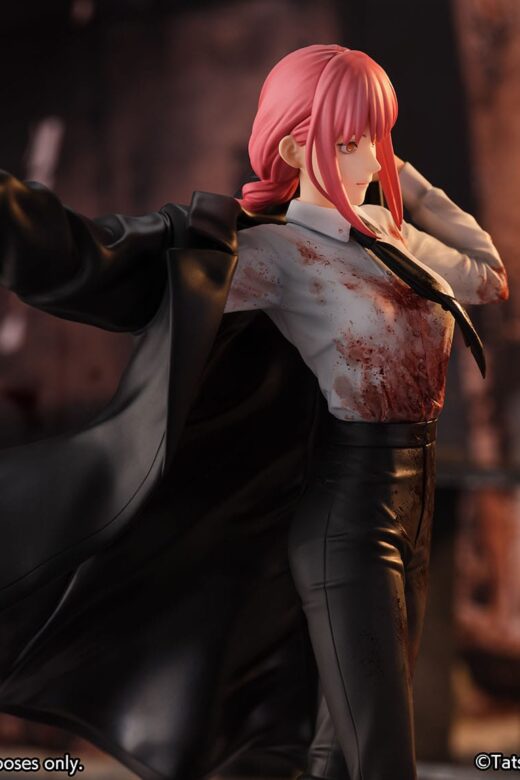 Descubre el apasionante mundo de Estatua Chainsaw Man Makima 26 cm.
