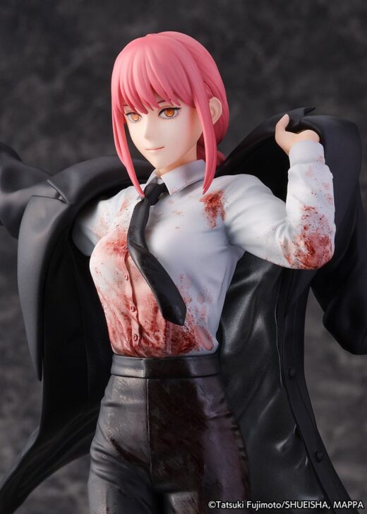 Descubre el apasionante mundo de Estatua Chainsaw Man Makima 26 cm.