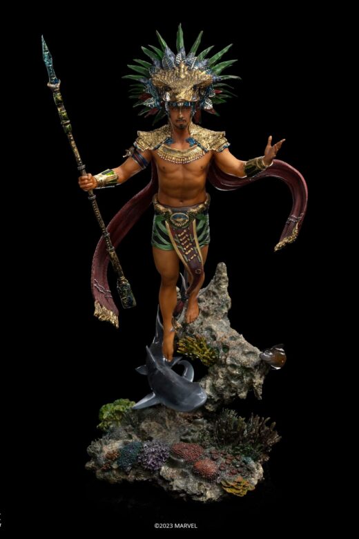 Descubre el apasionante mundo de Estatua Deluxe Art Scale King Namor.