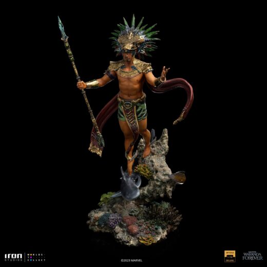 Descubre el apasionante mundo de Estatua Deluxe Art Scale King Namor.