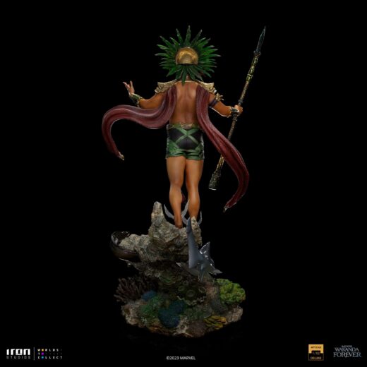 Descubre el apasionante mundo de Estatua Deluxe Art Scale King Namor.