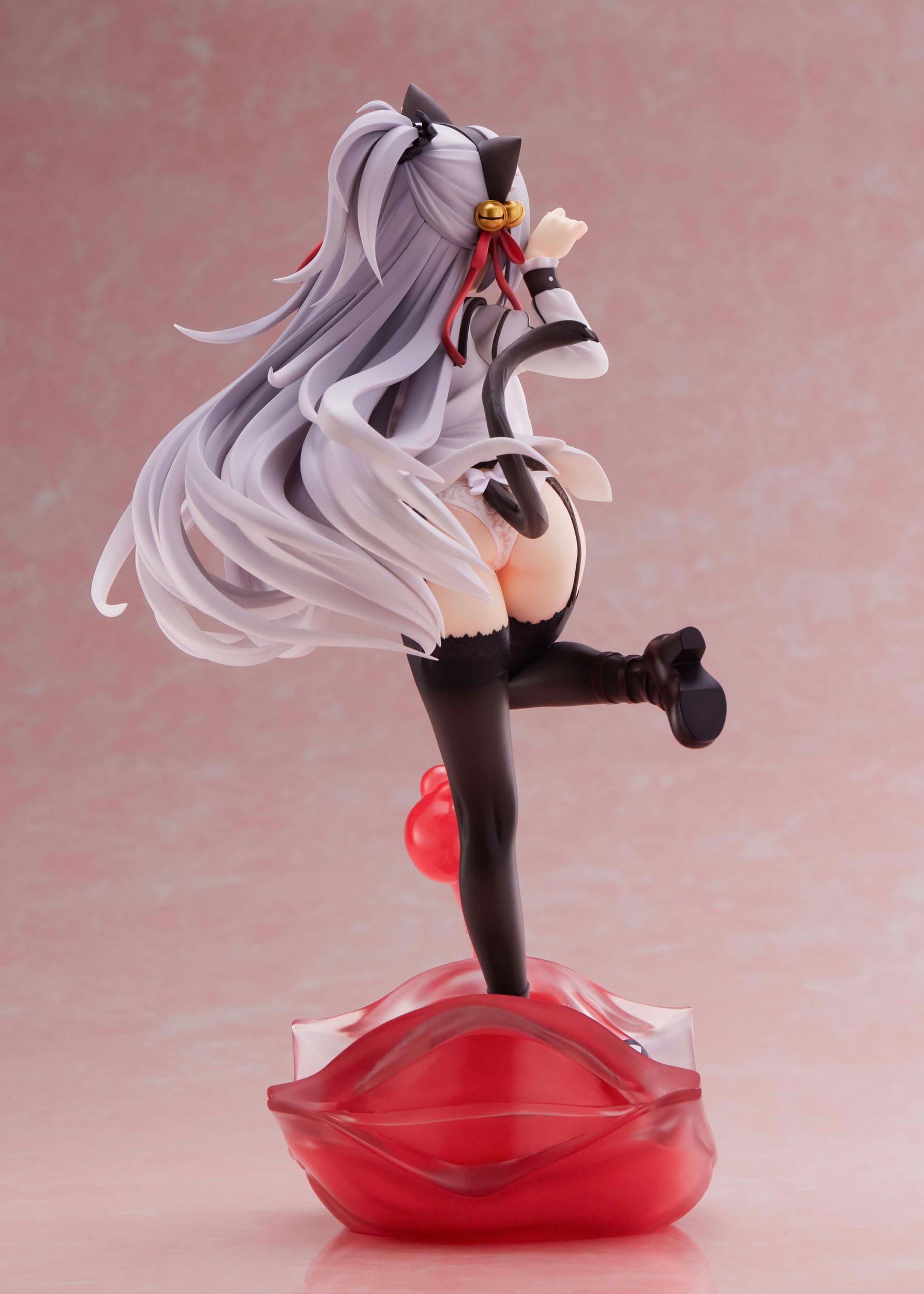Descubre el apasionante mundo de Estatua Dracu-riot Elina AmiAmi Limited Edition.