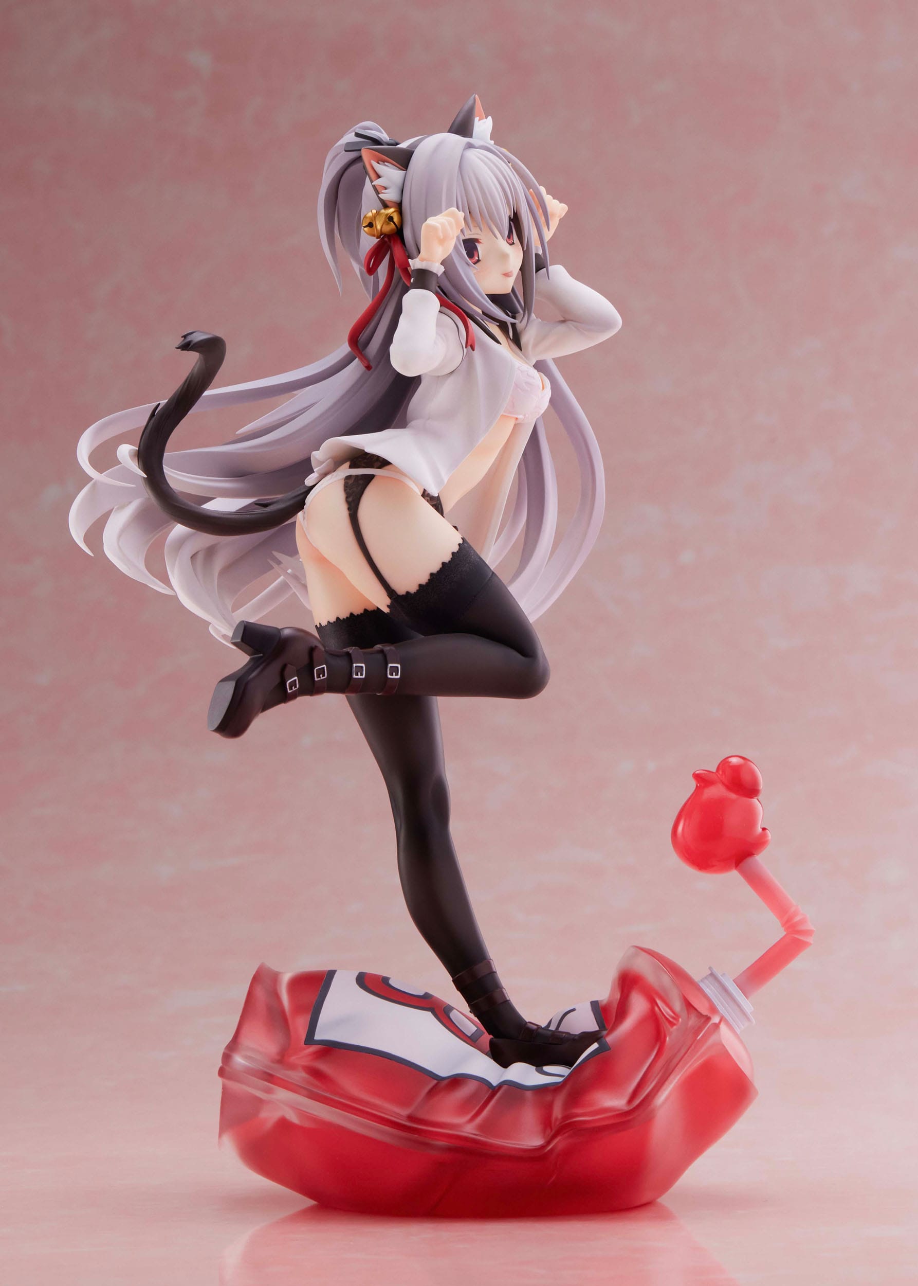 Descubre el apasionante mundo de Estatua Dracu-riot Elina AmiAmi Limited Edition.
