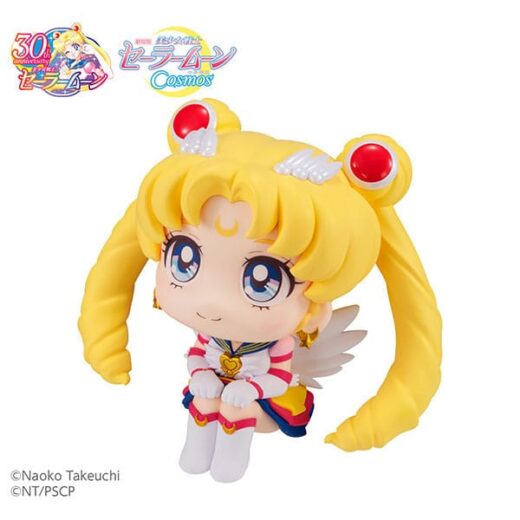 Descubre el apasionante mundo de Estatua Look Up Eternal Sailor Moon.