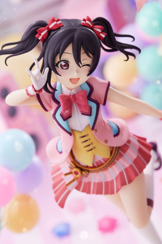 Descubre el apasionante mundo de Estatua Love Live Nico Yazawa.