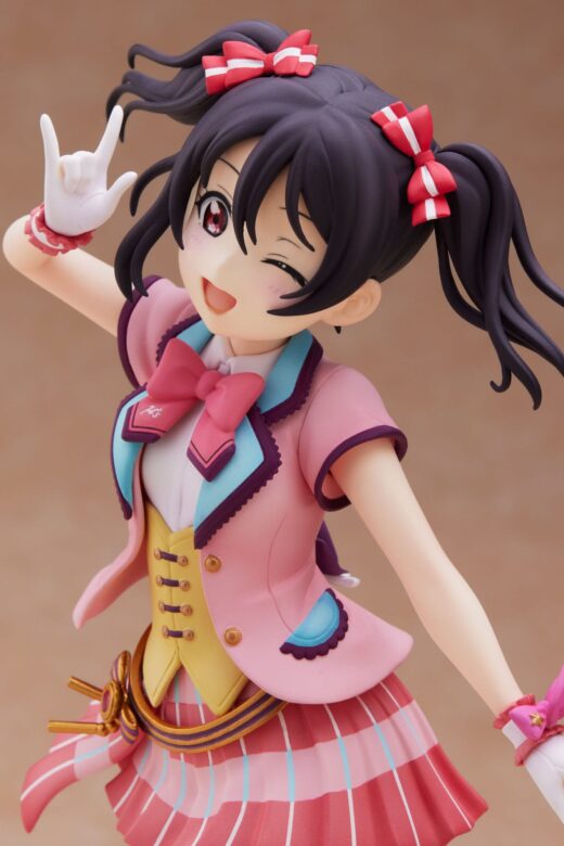 Descubre el apasionante mundo de Estatua Love Live Nico Yazawa.