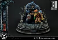 Descubre el apasionante mundo de Estatua Masterline Batman y Robin Dead End.