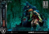 Descubre el apasionante mundo de Estatua Masterline Batman y Robin Dead End.